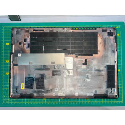 Dell Latitude 5580 E5580 5590 5591 Precision 3520 3530 Корпус D (піддон, нижня частина, сервісна кришка) Dell Latitude 5580 E5580 5590 5591 Precision 3520 3530 Корпус D (піддон, нижня частина, сервісна кришка)