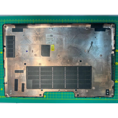 Піддон, сервісна кришка (Заглушка) для ноутбука Dell Latitude E5570 – Б/В Піддон, сервісна кришка (Заглушка) для ноутбука Dell Latitude E5570 – Б/В