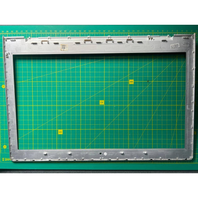 Рамка матриці для ноутбука Lenovo Ideapad 310-15ISK, 15.6" (б/в) Рамка матриці для ноутбука Lenovo Ideapad 310-15ISK, 15.6" (б/в)
