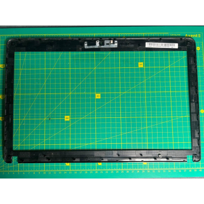 Корпус B (рамка матриці) для Lenovo ThinkPad E530, E535, E545 (б/в) Корпус B (рамка матриці) для Lenovo ThinkPad E530, E535, E545 (б/в)