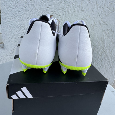 Бутсі Adidas Predator Бутсі Adidas Predator