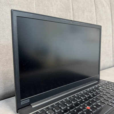 Ноутбук Lenovo ThinkPad E15, i5-10210U CPU 1.60GHz 16/256. Б/В