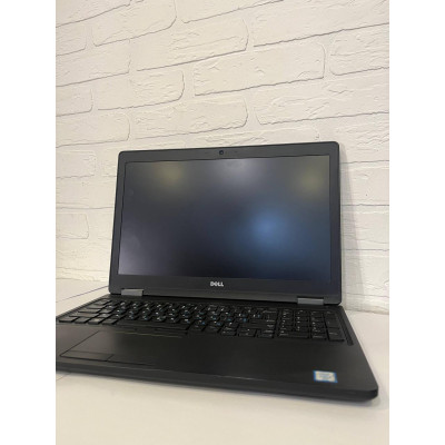 Ноутбук Dell Latitude 5580 Ноутбук Dell Latitude 5580