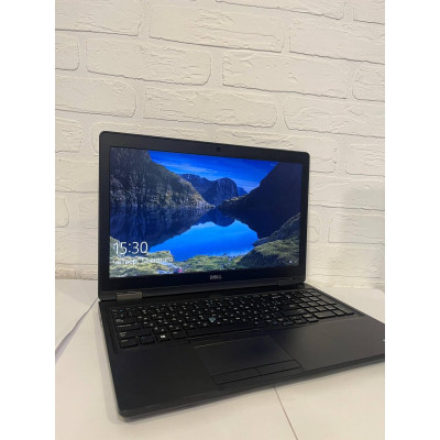 Ноутбук DELL Latitude 5580 Ноутбук DELL Latitude 5580
