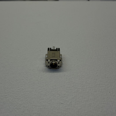 Роз'єм гніздо живлення для ноутбука Asus A411 K410 S410 UX330 UX331 UX430 X411 series (4.0*1.35mm)