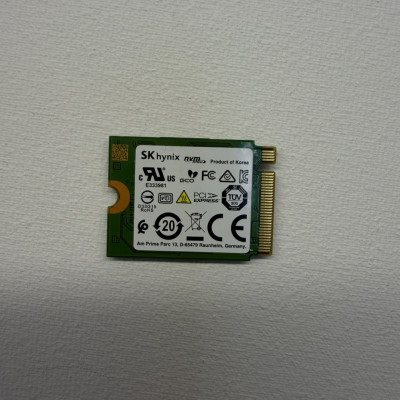 Наклпичувач SSD SK Hynix NVMe 256gb (HFM256GDGTNI), б/в Наклпичувач SSD SK Hynix NVMe 256gb (HFM256GDGTNI), б/в